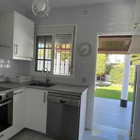 Apolo Holiday home *